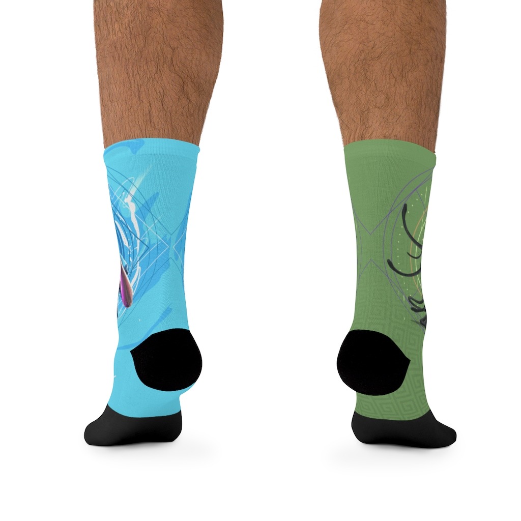 Unmatched Socks: Alice vs Medusa - Image 4
